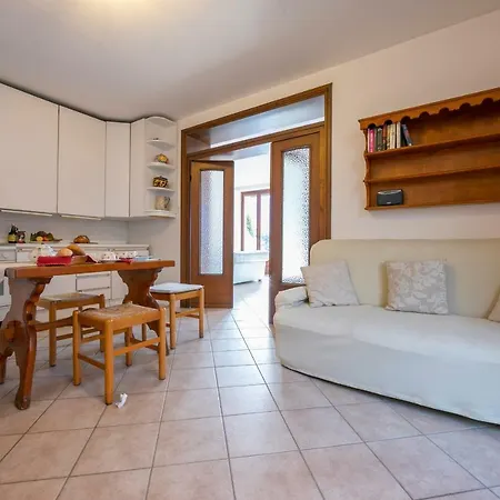 Sleeps 6 Wifi Διαμέρισμα *