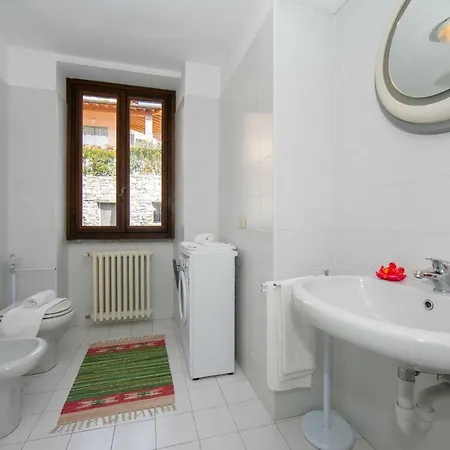 Διαμέρισμα Sleeps 6 Wifi